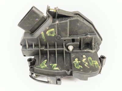 CERRADURA PUERTA DELANTERA IZQUIERDA