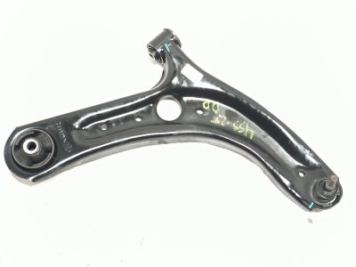 BRAZO SUSPENSION INFERIOR DELANTERO DERECHO