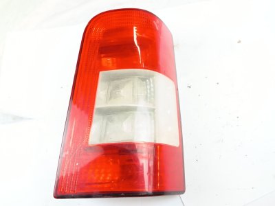 PILOTO TRASERO DERECHO