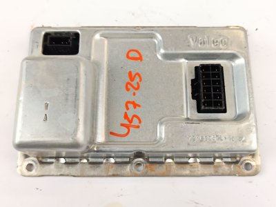 centralita-faros-xenon de 1.5 dCi (BM02, BM13, BM2A, CM02, CM13) 