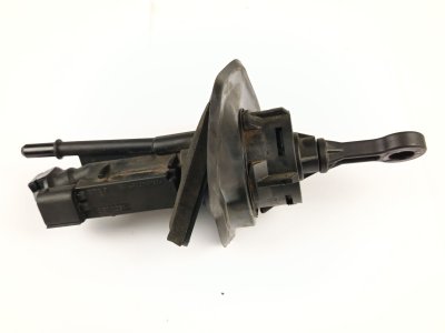 bomba-embrague de D4 