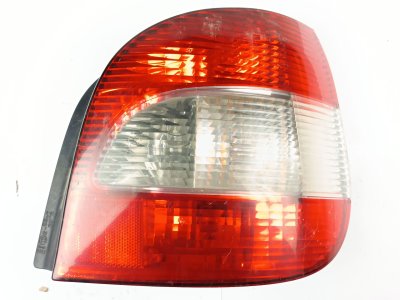 PILOTO TRASERO DERECHO