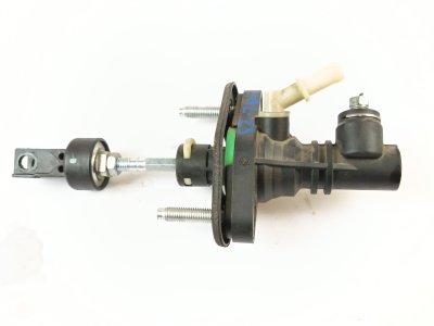 bomba-embrague de 1.4 D-4D (NDE150_) 