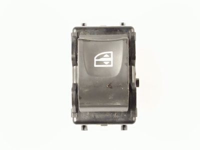 MANDO ELEVALUNAS DELANTERO DERECHO de 1.5 dCi 90 