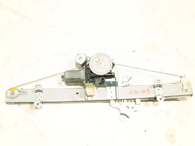ELEVALUNAS DELANTERO IZQUIERDO