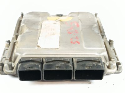 centralita-motor-uce de 1.9 dCi RX4 