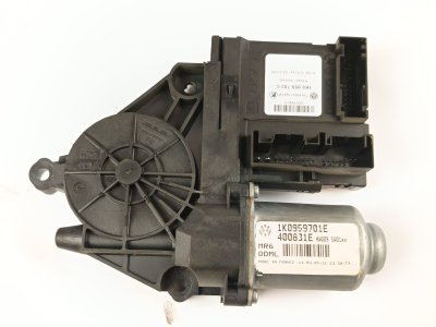 MOTOR ELEVALUNAS DELANTERO IZQUIERDO de 1.6 