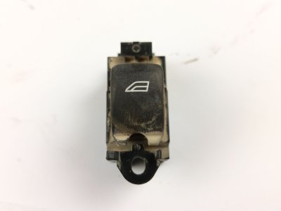 MANDO ELEVALUNAS TRASERO DERECHO de 2.2 TD4 4x4 