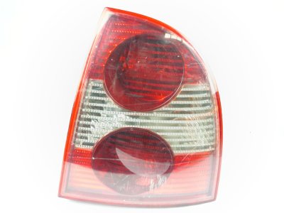 PILOTO TRASERO DERECHO