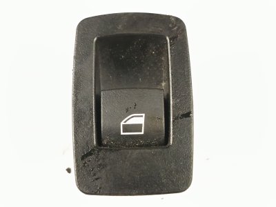 MANDO ELEVALUNAS TRASERO IZQUIERDO de 118 d 