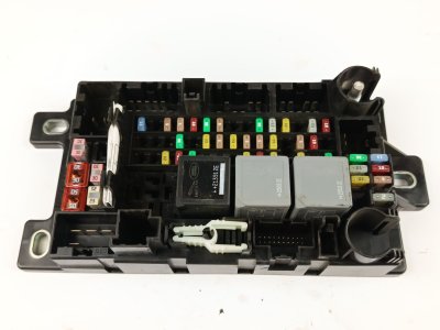 caja-reles-fusibles de 2.0 D165 