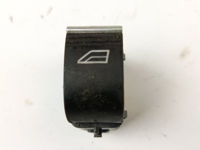 MANDO ELEVALUNAS DELANTERO DERECHO de 1.0 EcoBoost 