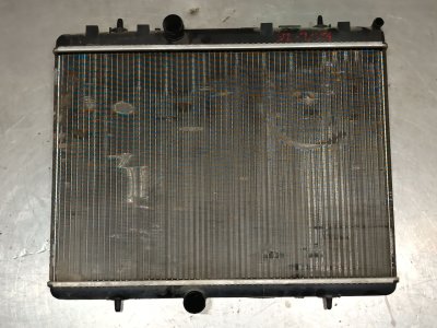 Piezas ocación RADIADOR AGUA RADIADOR AGUA