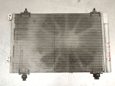 Piezas ocación RADIADOR AIRE ACONDICIONADO RADIADOR AIRE ACONDICIONADO