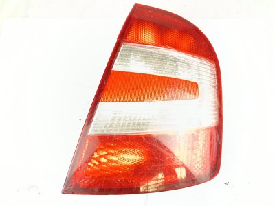 PILOTO TRASERO DERECHO