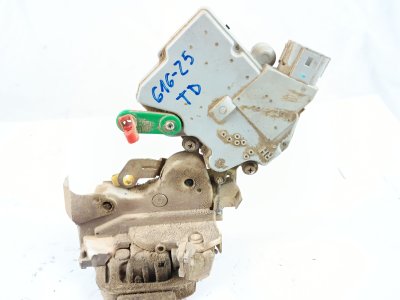 CERRADURA PUERTA TRASERA DERECHA