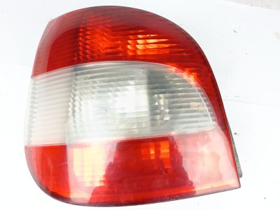 PILOTO TRASERO IZQUIERDO