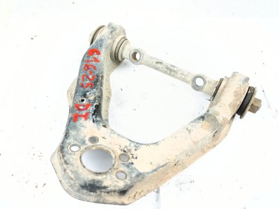 BRAZO SUSPENSION SUPERIOR DELANTERO IZQUIERDO