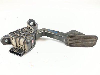 POTENCIOMETRO PEDAL de 3.0 D-4D (KDJ120, KDJ125) 