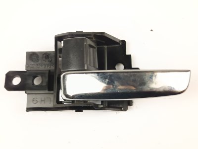 MANETA INTERIOR DELANTERA IZQUIERDA