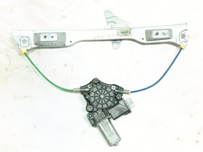 ELEVALUNAS DELANTERO DERECHO