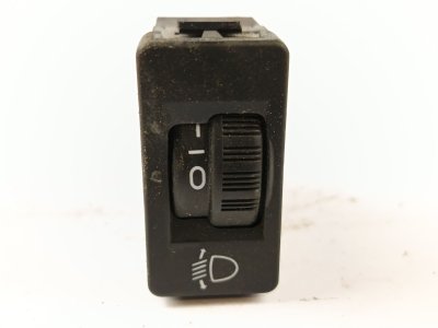 regulador-altura-luces de 1.6 BlueHDi 100 