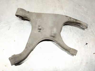 BRAZO SUSPENSION INFERIOR TRASERO IZQUIERDO
