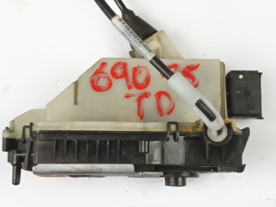 CERRADURA PUERTA TRASERA DERECHA