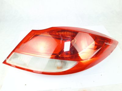 PILOTO TRASERO DERECHO