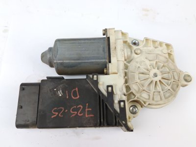 MOTOR ELEVALUNAS DELANTERO IZQUIERDO de 1.9 TDI 