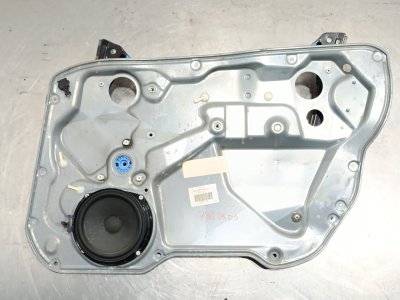 ELEVALUNAS DELANTERO DERECHO