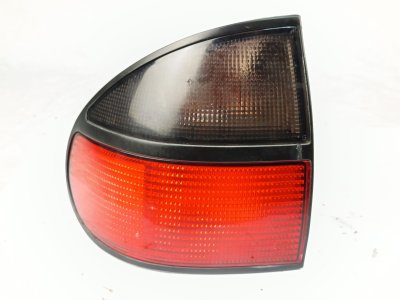 PILOTO TRASERO IZQUIERDO