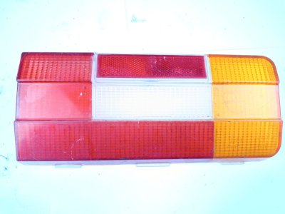 PILOTO TRASERO DERECHO