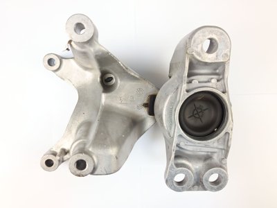 SOPORTE MOTOR DERECHO