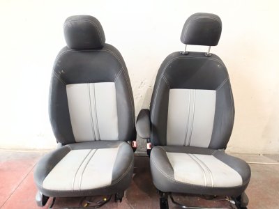 JUEGO ASIENTOS COMPLETO