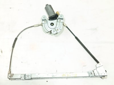 ELEVALUNAS DELANTERO DERECHO