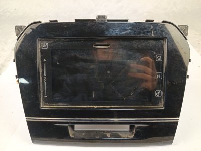 PANTALLA MULTIFUNCION