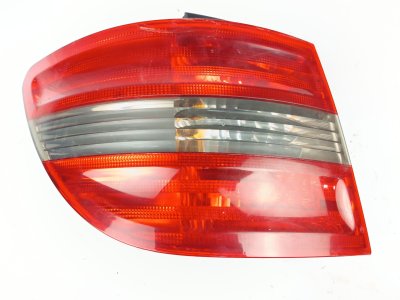 PILOTO TRASERO IZQUIERDO