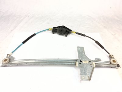 ELEVALUNAS DELANTERO DERECHO