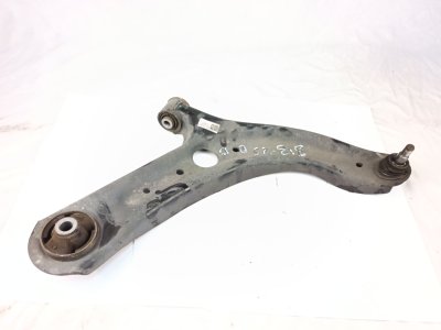 BRAZO SUSPENSION INFERIOR DELANTERO DERECHO