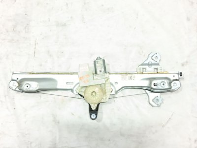 ELEVALUNAS DELANTERO IZQUIERDO