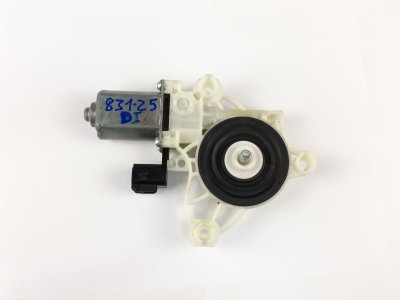 MOTOR ELEVALUNAS DELANTERO IZQUIERDO