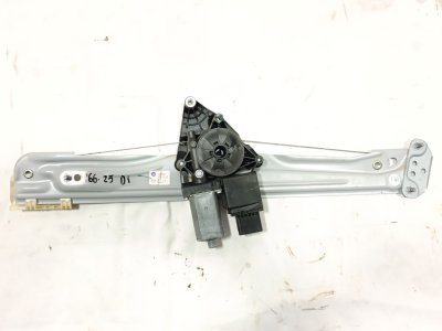 ELEVALUNAS DELANTERO IZQUIERDO