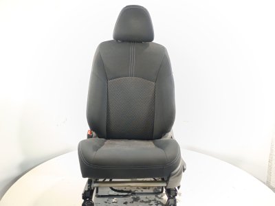 ASIENTO DELANTERO IZQUIERDO