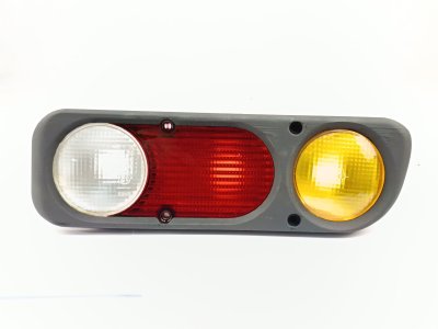 PILOTO TRASERO DERECHO PARAGOLPES