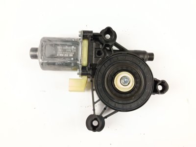 MOTOR ELEVALUNAS DELANTERO DERECHO de 2.0 TDI 