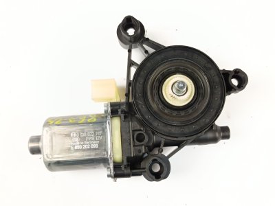 MOTOR ELEVALUNAS DELANTERO IZQUIERDO de 2.0 TDI 