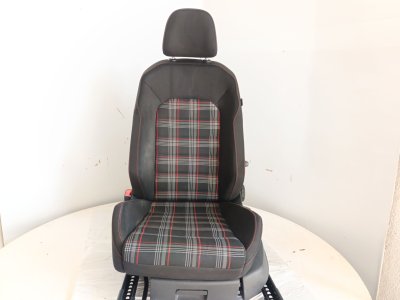 ASIENTO DELANTERO IZQUIERDO