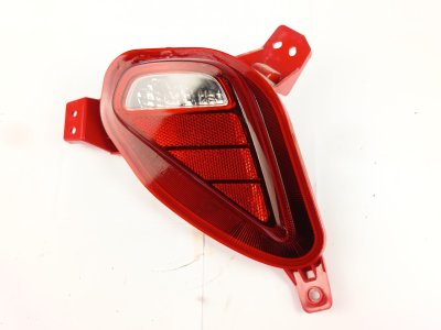 PILOTO TRASERO DERECHO PARAGOLPES