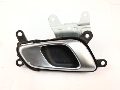 MANETA INTERIOR DELANTERA DERECHA